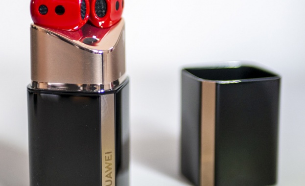 Безжични слушалки Huawei Lipstick