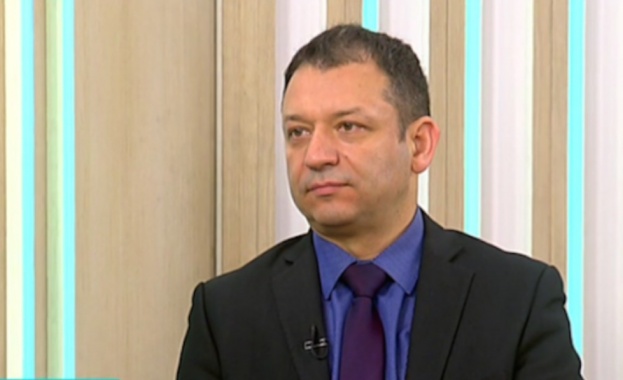 Политиката на Турция към мигрантския поток е контролиран процес Нямам