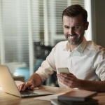 Дигиталната Трансформация: Как Онлайн Платформите Променят Медийния Ландшафт в България през 2025 г