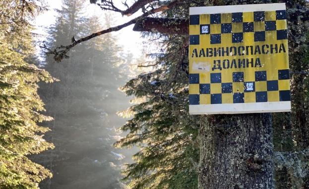 След падналия през последното денонощие нов сняг Планинската спасителна служба