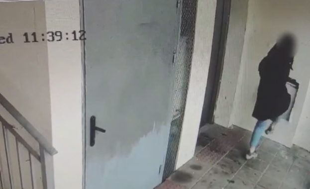 Пасарелката на булевард България в Русе за втори път стана