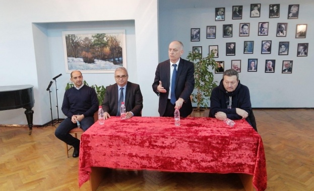 Народният представител от БСП Бойко Клечков зам министъра на здравеопазването доц