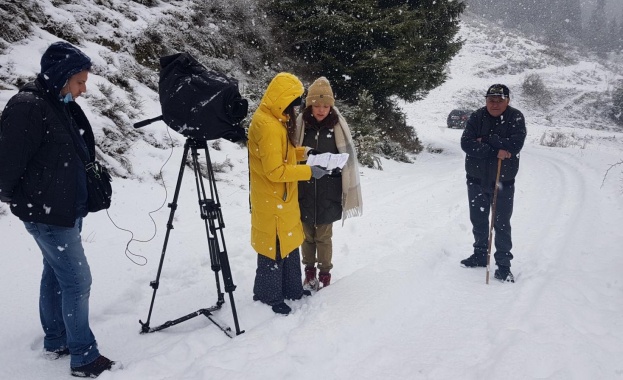 На 5 и 19 февруари събота когато света е вперил