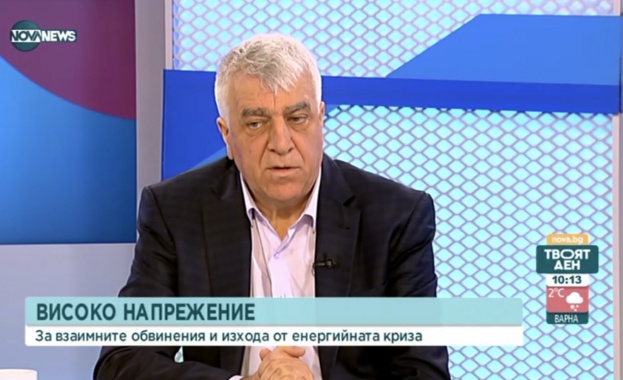 Проф. Румен Гечев: Важно е да се утвърди социалният вектор на бюджета Проф. Румен Гечев: Важно е да се утвърди социалният вектор на бюджета