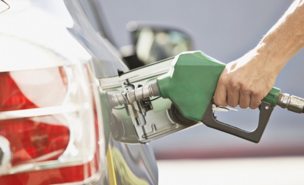 Цените на горивата у нас бележат нови върхове бензинът