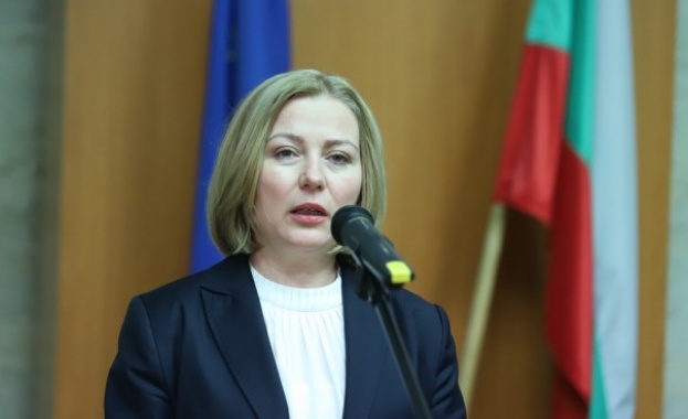 Министърът на правосъдието Надежда Йорданова ще участва в заседанието на