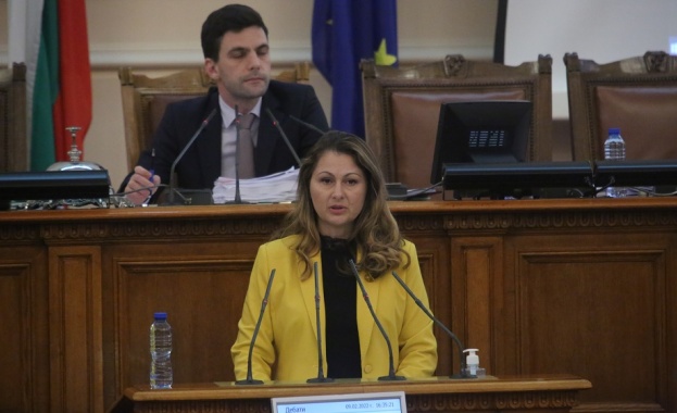 Ако трябва с едно изречение да определим представения за разглеждане