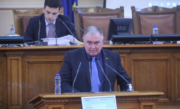 Нищо от това което ГЕРБ обещаваше в здравеопазването не се