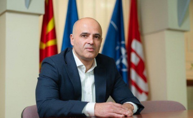 ремиерът на Република Северна Македония Димитър Ковачевски осъди остро подпалването