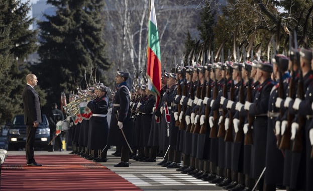 Трябва веднъж завинаги да спрем да се сещаме за проблемите