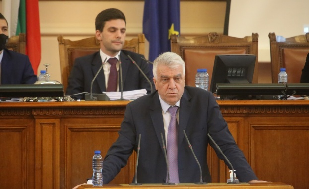 Докладът на Европейската комисия е заложил икономически растеж на страните