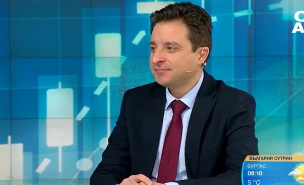 Диалогът в коалицията и между коалиционните партньори върви съвсем нормално