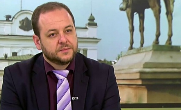 Подпорната стена на плаж Алепу може да не бъде съборена