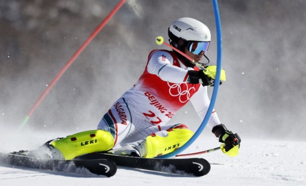 Исторически успех за българските ски Алберт Попов успя да се