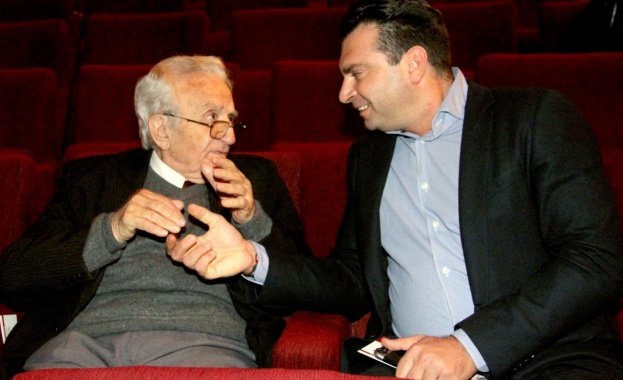 Ето и пълният текст на позицията и имената на подкрепилите