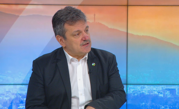 Александър Симидчиев: Мутризацията в обществото може да бъде спряна само с работещи институции