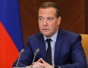 Медведев провокира ЕС: Имате излишни дипломати