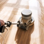 Кой ще ни помогне за циклене на паркет?