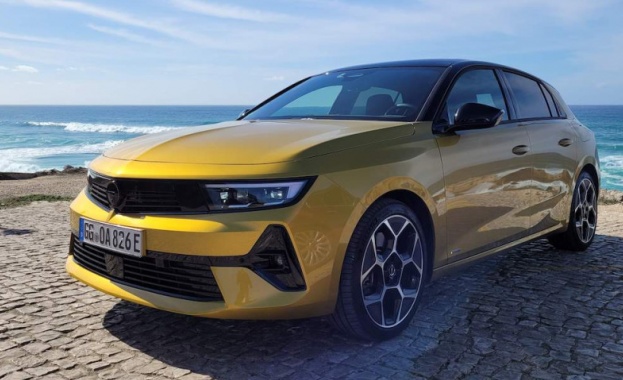 С премиерата на изцяло новото поколение на емблемата си Astra