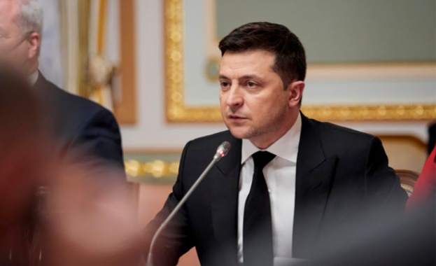 Владимир Зеленски съобщи че в разговор с генералния секретар на
