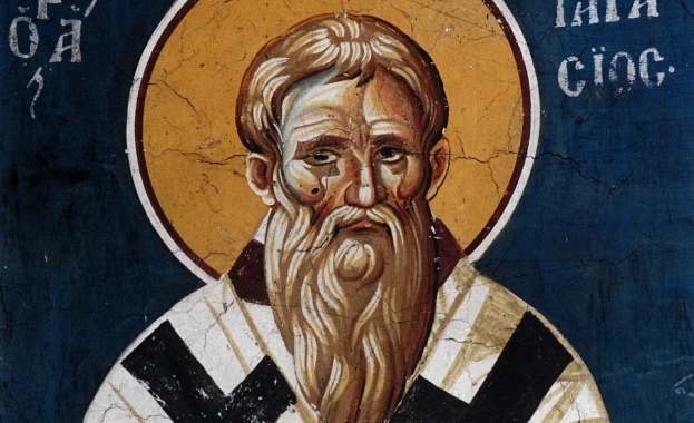 Св. Тарасий се родил в знатно семейство и твърде млад