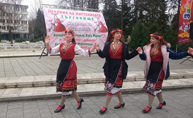 Съвсем като в народното поверие когато Малък Сечко изпил виното