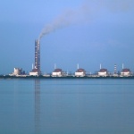 Руските военни поеха контрола над Запорожката атомна електроцентрала в Украйна