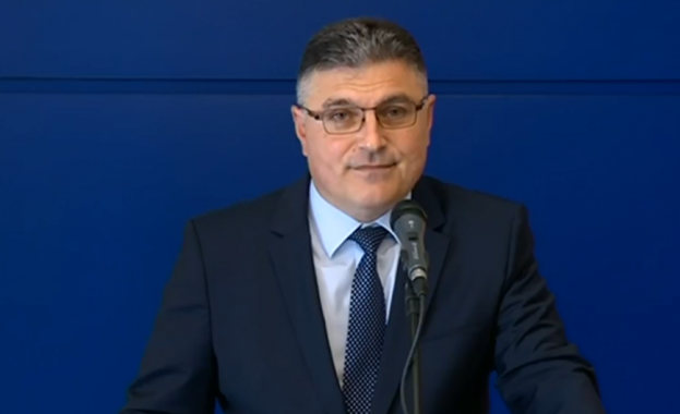 Посланикът ни в САЩ Георги Панайотов няма да търси обезщетение