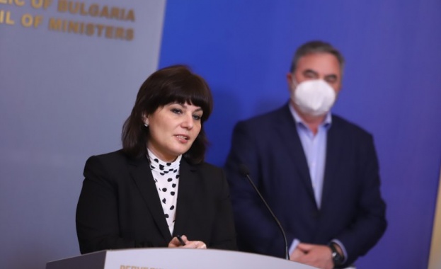 Министърът на здравеопазването проф Асена Сербезова изпрати писмо до регионалните