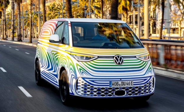 Volkswagen активира обратното броене за своя двойна световна премиера -