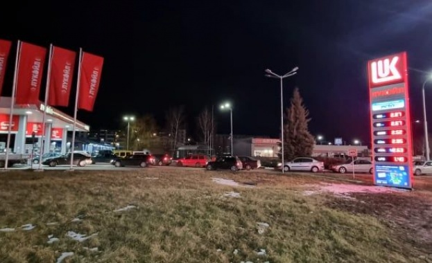 Ще поскъпват ли още горивата