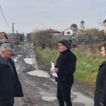  Областният управител направи обход на Твърдица заедно с кандидата за кмет от БСП