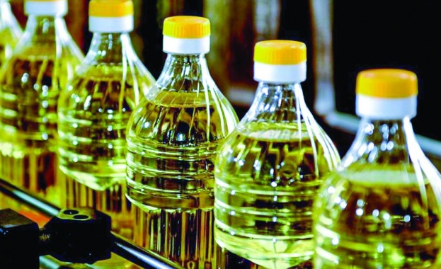 В кюстендилското село Катрище неизвестни задигнаха над 100 бутилки олио