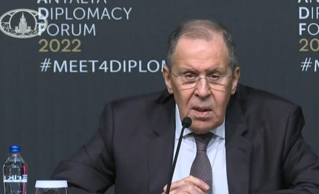 Лавров: ЕС иска твърди гаранции за Киев, който унищожава всичко руско и ще потиска всичко унгарско, българско и румънско