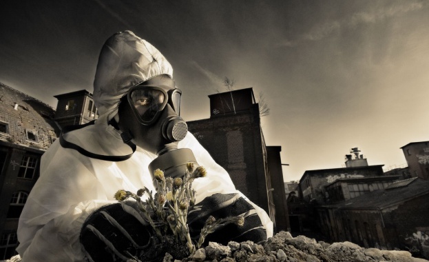 През април миналата година секретарят на Съвета за сигурност на