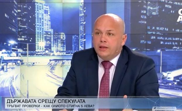 Александър Дунчев не може да преживее факта че не е