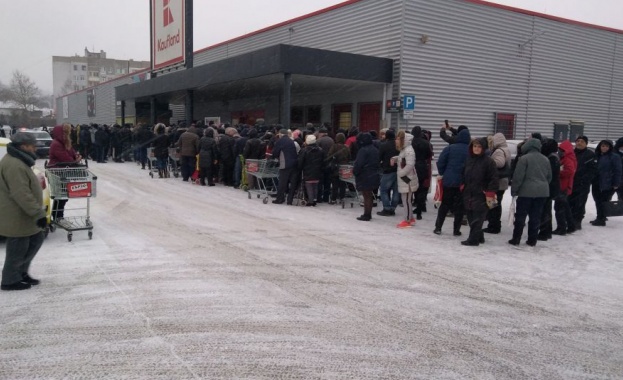 Кауфланд обяви че отменя промоцията за евтино олио по 3 69