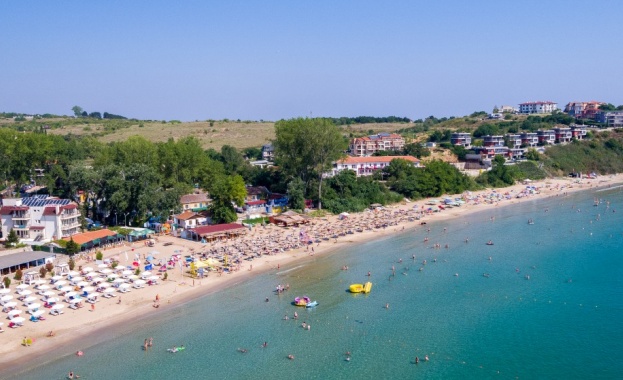 Съдебен изпълнител продава на части емблематичния къмпинг Каваци който е