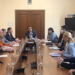 Министрите на финансите и на земеделието обсъдиха с животновъди възможностите за допълнително подпомагане на сектора