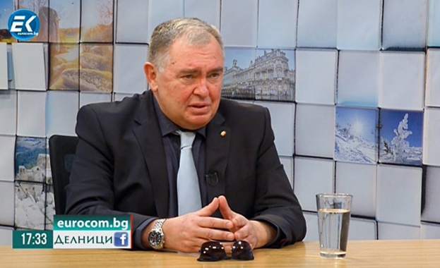 Медицинските работници винаги са били гръбнакът на здравеопазването но през