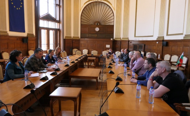 Министерството на земеделието и лозаро винарския сектор ще търсят заедно начини