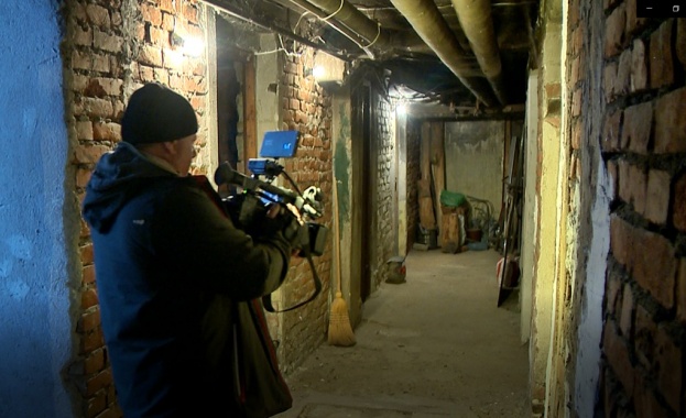 На 27 март неделя предаването Следите остават от 19 30 ч