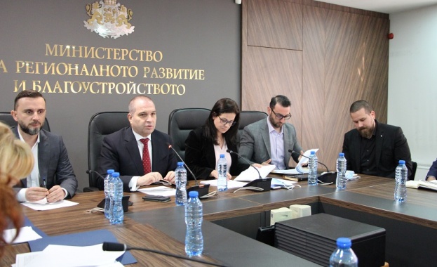 Превозните средства между 3 5 т и 12 т от 1