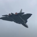 Руската компания „Ростех“ покани Том Круз на изложението МАКС-2023, за да се запознае с най-новия изтребител Су-57 (Видео)