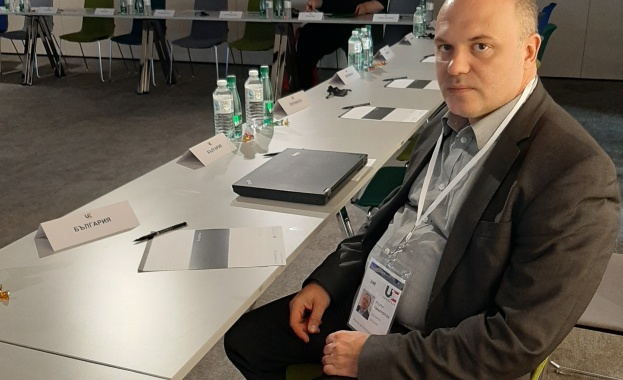 Изпълнителният директор на ИАРА Христо Панайотов все участие в среща