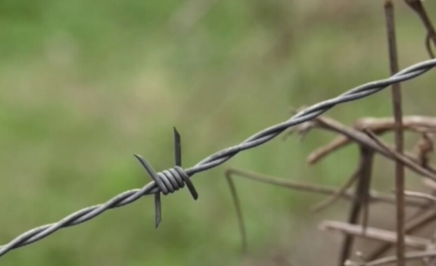 Полша към този момент е построила към 60 километра от