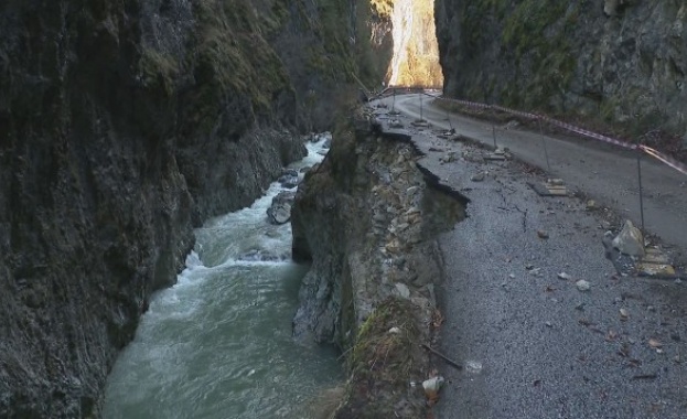 Жителите на четири родопски села настояват за цялостна рехабилитация на