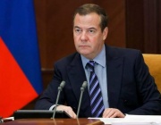 Медведев: Германия така и не претърпя истинска денацификация след Хитлер 