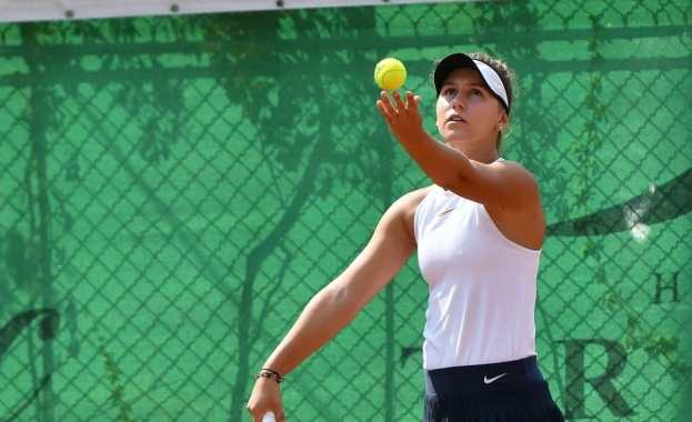 Гергана Топалова отпадна в първия кръг на единично на тенис