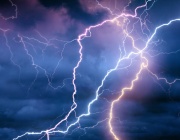 Мълния уби турист на връх Ком